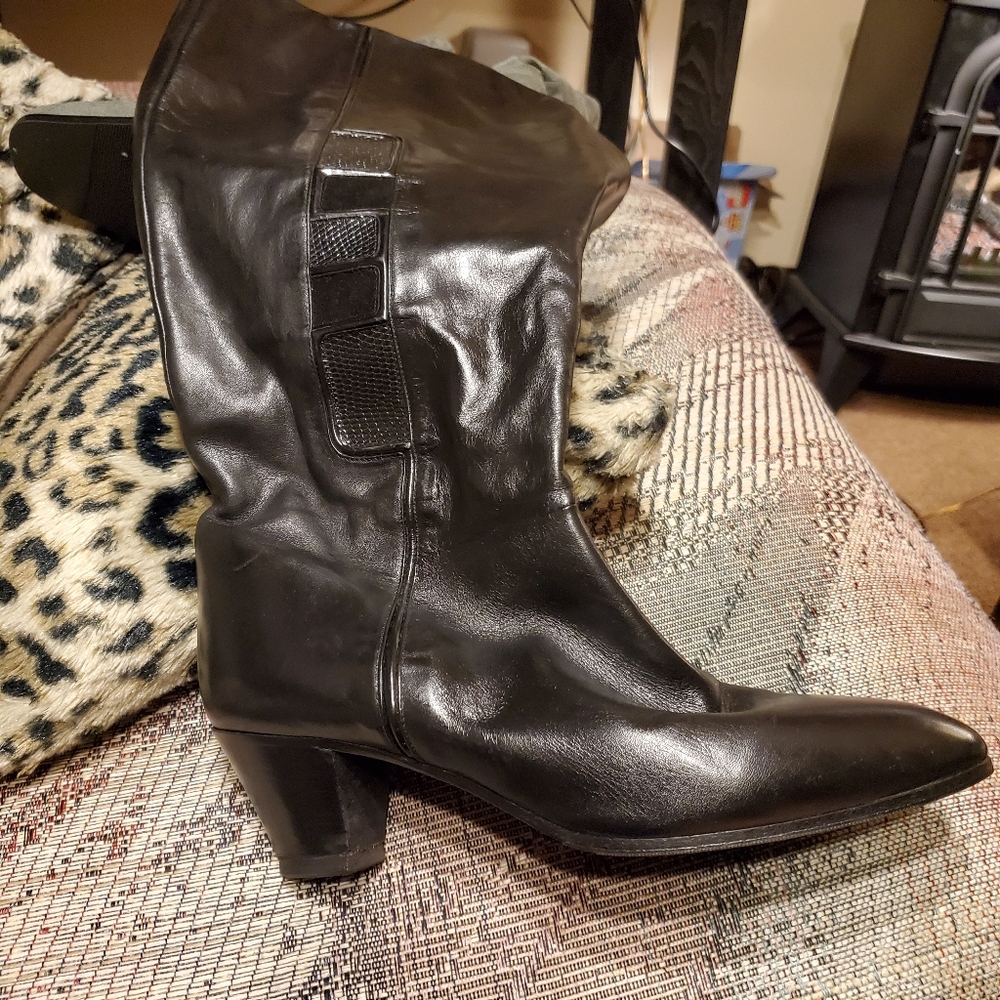 Ankle boots